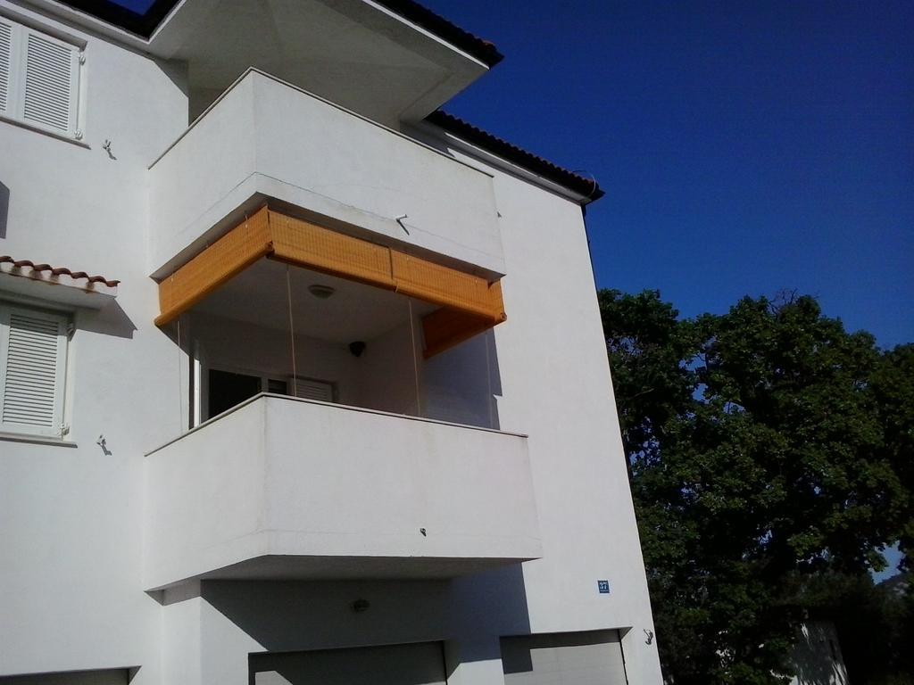 Apartment Kiko Rogoznica  Bilik gambar